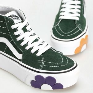 NEW IN BOX! Vans Sk8-Hi Stackform Sneakers Green Women’s 11.5